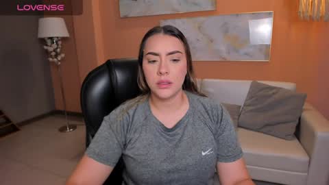 Martinna Bonnet online show from January 6, 2025, 10:46 am