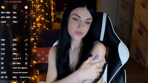 Maria online show from December 9, 2024, 2:39 pm