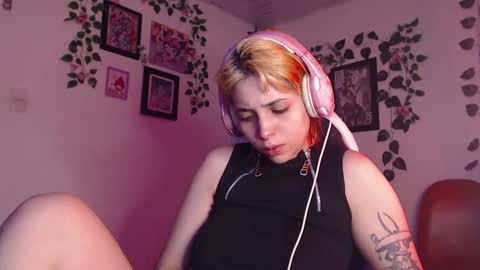                      100   online show from December 18, 2024, 4:20 am