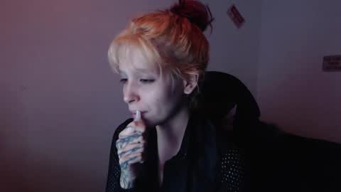                      100   online show from November 21, 2025, 6:12 am