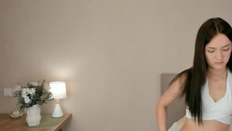 Snapshot of mary_lepson chatting on September 9, 2025, 12:05 pm Mary Lepson online show from September 9, 2025, 12:05 pm