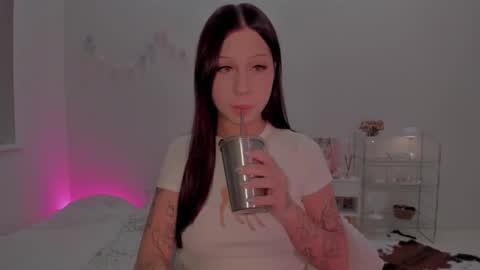 Snapshot of mary_tim chatting on September 24, 2025, 2:31 pm Maryana online show from September 24, 2025, 2:31 pm