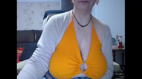 Mary online show from January 28, 2025, 9:51 am