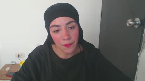 Snapshot of maryam_arabicmilk chatting on December 1, 2024, 8:09 pm maryam_arabicmilk online show from December 1, 2024, 8:09 pm