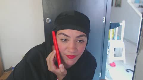 Snapshot of maryam_arabicmilk chatting on December 6, 2024, 3:44 pm maryam_arabicmilk online show from December 6, 2024, 3:44 pm