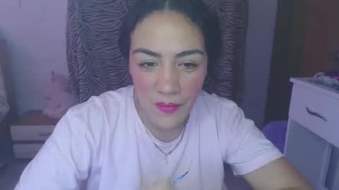 Snapshot of maryam_arabicmilk chatting on October 19, 2025, 6:52 pm maryam_arabicmilk online show from October 19, 2025, 6:52 pm