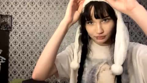 Snapshot of maryamtraylor chatting on November 28, 2025, 1:58 pm Sofia online show from November 28, 2025, 1:58 pm