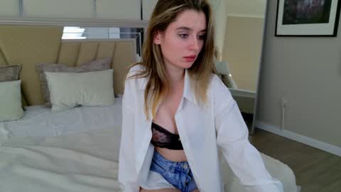 Snapshot of marybeth_snow chatting on January 20, 2025, 7:35 pm Marybeth online show from January 20, 2025, 7:35 pm