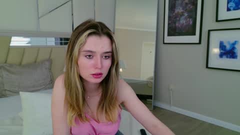 Snapshot of marybeth_snow chatting on January 22, 2025, 7:45 pm Marybeth online show from January 22, 2025, 7:45 pm
