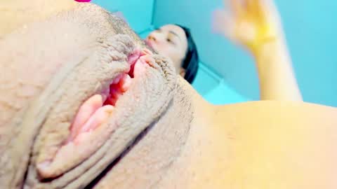 Snapshot of maryjoe11 chatting on December 13, 2024, 1:48 am maryjoe11 online show from December 13, 2024, 1:48 am