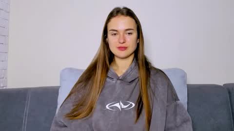 Snapshot of marylee_21 chatting on December 1, 2025, 7:24 am Mari online show from December 1, 2025, 7:24 am