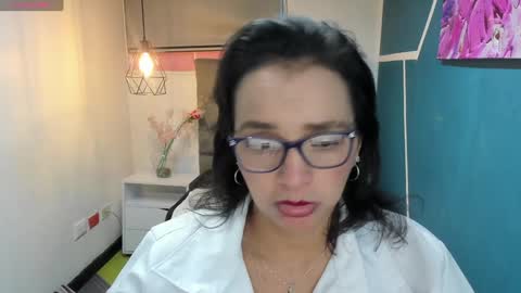 Snapshot of marylinmilf chatting on December 11, 2024, 11:00 pm Marylin online show from December 11, 2024, 11:00 pm