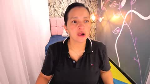 Snapshot of marylinmilf chatting on March 10, 2025, 7:18 pm Marylin online show from March 10, 2025, 7:18 pm