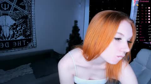 Snapshot of marymelanie chatting on February 17, 2025, 6:42 am Mary online show from February 17, 2025, 6:42 am