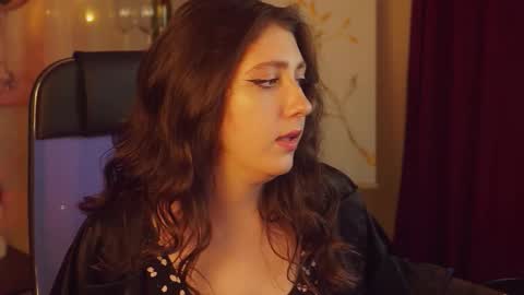 Snapshot of marymillerr chatting on September 11, 2025, 9:42 am Mary Miller online show from September 11, 2025, 9:42 am