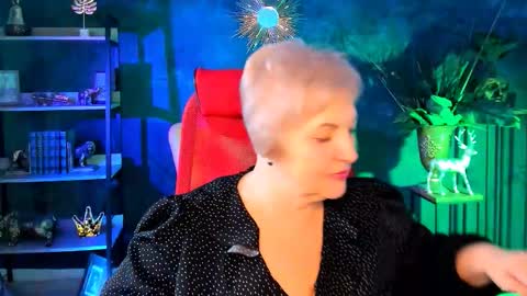 marymogan online show from November 25, 2025, 5:18 am