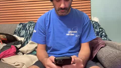 Snapshot of masculinehole chatting on November 20, 2025, 2:34 am Masculine Hole online show from November 20, 2025, 2:34 am