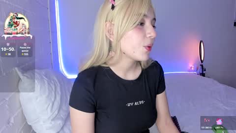 Snapshot of masha_flower chatting on December 30, 2024, 2:40 pm masha_flower online show from December 30, 2024, 2:40 pm
