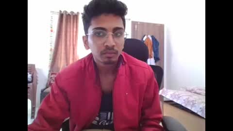 maskboyz2003 online show from December 7, 2024, 5:15 am