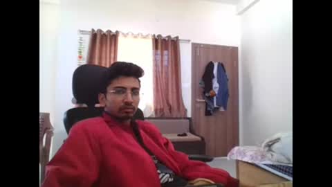 maskboyz2003 online show from December 8, 2024, 5:29 am