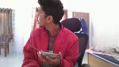 maskboyz2003 online show from December 11, 2024, 2:52 am