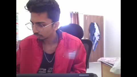 maskboyz2003 online show from December 12, 2024, 4:37 am