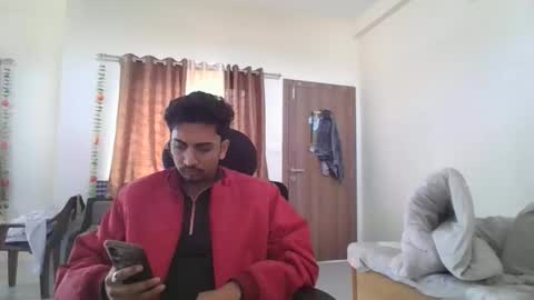 maskboyz2003 online show from January 5, 2025, 3:53 am