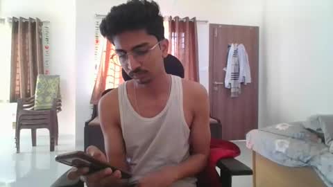 maskboyz2003 online show from January 22, 2025, 3:52 am