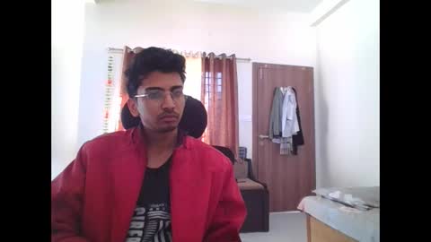 maskboyz2003 online show from January 25, 2025, 4:13 am