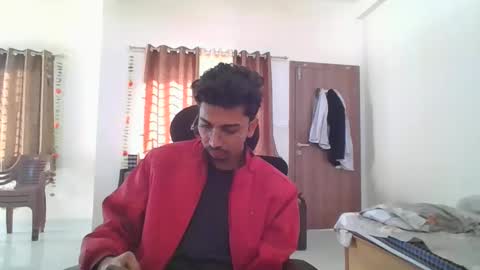 maskboyz2003 online show from February 2, 2025, 3:54 am