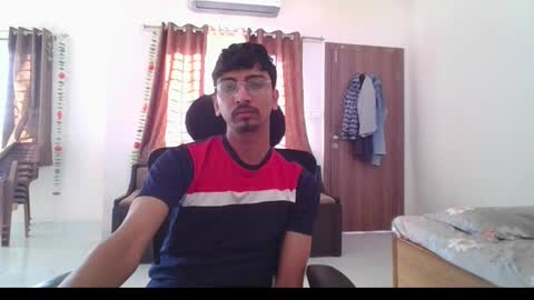 maskboyz2003 online show from March 11, 2025, 3:05 am