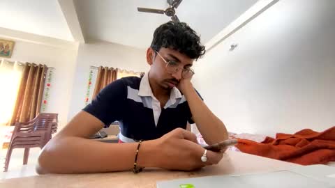 Mask Boy online show from March 4, 2025, 4:49 am