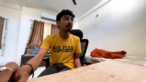 Mask Boy online show from March 6, 2025, 7:57 am