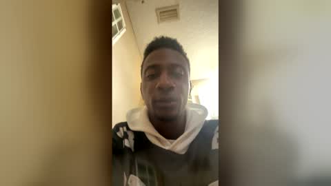 maskon_28 online show from December 5, 2025, 4:03 pm