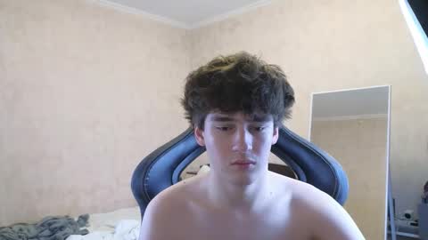 mason_jr online show from November 16, 2025, 9:42 pm