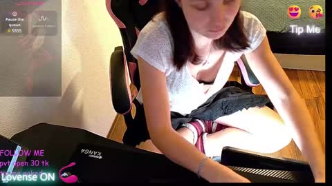 Snapshot of massageofyourlife chatting on January 18, 2025, 7:37 pm Queeny Kathy  Online at 2030 MEZ Sunday  Wednesday online show from January 18, 2025, 7:37 pm