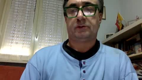 Snapshot of massimoxsempre chatting on December 2, 2024, 8:09 am massimoxsempre online show from December 2, 2024, 8:09 am