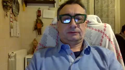 Snapshot of massimoxsempre chatting on December 11, 2024, 7:57 pm massimoxsempre online show from December 11, 2024, 7:57 pm