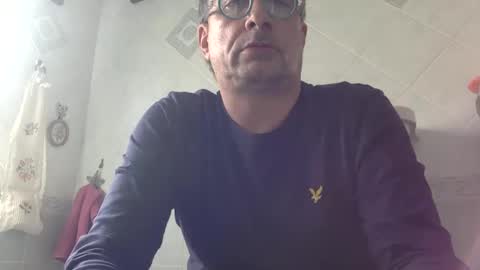 Snapshot of massimoxsempre chatting on December 13, 2024, 10:08 am massimoxsempre online show from December 13, 2024, 10:08 am