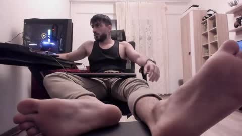 Snapshot of master9four chatting on February 9, 2025, 11:46 pm Matthew online show from February 9, 2025, 11:46 pm