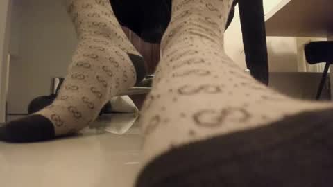 Snapshot of master9four chatting on February 20, 2025, 3:23 am Matthew online show from February 20, 2025, 3:23 am