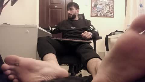 Snapshot of master9four chatting on February 21, 2025, 12:49 am Matthew online show from February 21, 2025, 12:49 am