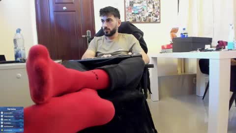 Snapshot of master9four chatting on February 28, 2025, 1:37 am Matthew online show from February 28, 2025, 1:37 am