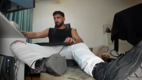 Snapshot of master9four chatting on September 20, 2025, 5:08 am Matthew online show from September 20, 2025, 5:08 am