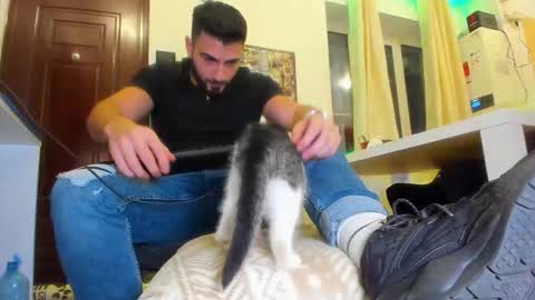 Snapshot of master9four chatting on November 21, 2025, 11:58 pm Matthew online show from November 21, 2025, 11:58 pm