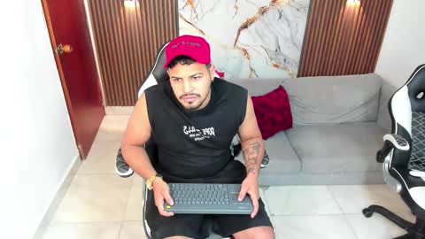 master_javi online show from September 26, 2025, 6:28 am