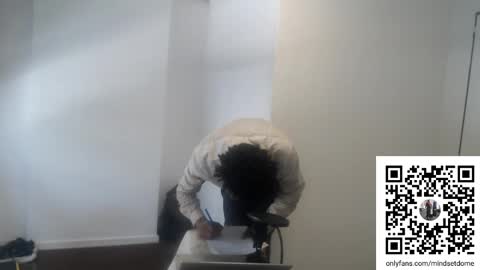 Snapshot of masterdomfuck chatting on November 3, 2025, 4:08 pm Masterdomfuck online show from November 3, 2025, 4:08 pm