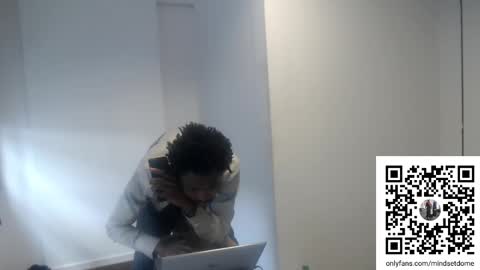 Snapshot of masterdomfuck chatting on November 5, 2025, 6:41 pm Masterdomfuck online show from November 5, 2025, 6:41 pm