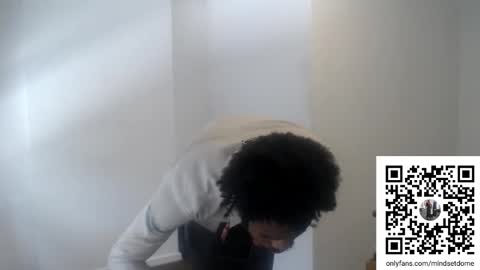 Snapshot of masterdomfuck chatting on November 6, 2025, 3:24 pm Masterdomfuck online show from November 6, 2025, 3:24 pm