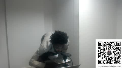 Snapshot of masterdomfuck chatting on November 8, 2025, 1:17 am Masterdomfuck online show from November 8, 2025, 1:17 am